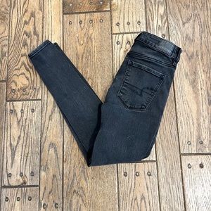 American Eagle Hi Rise Jeggings - Size 2 Short